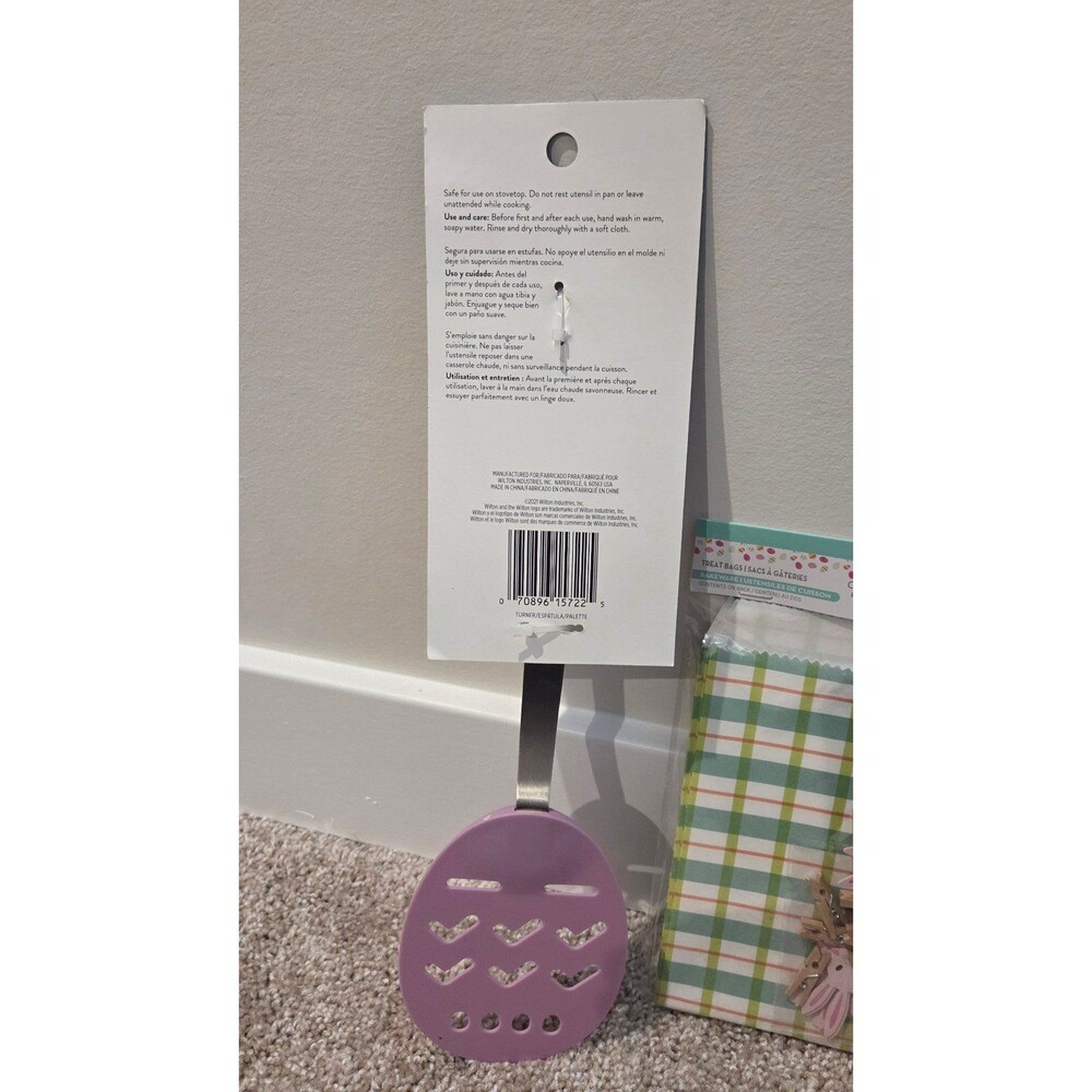 Easter bakeware bundle - Picture 3 of 10